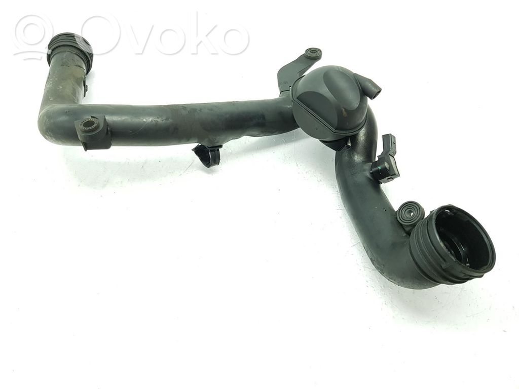 Volkswagen PASSAT B6 Tubo flessibile intercooler