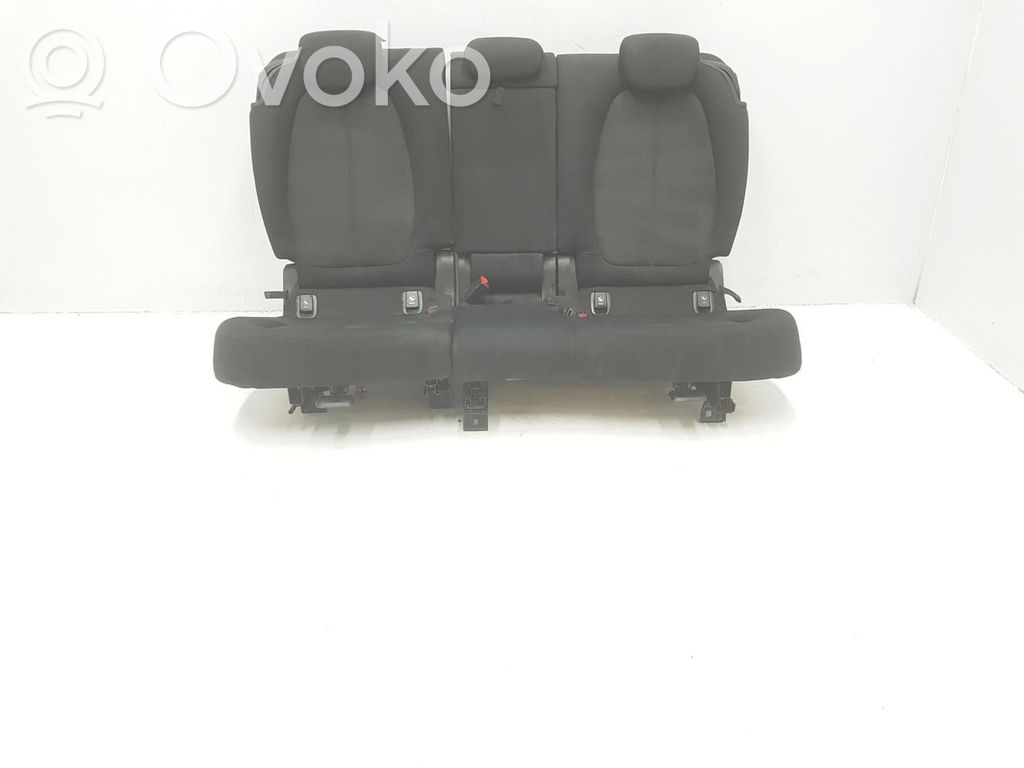 BMW 2 F46 Rear seat 