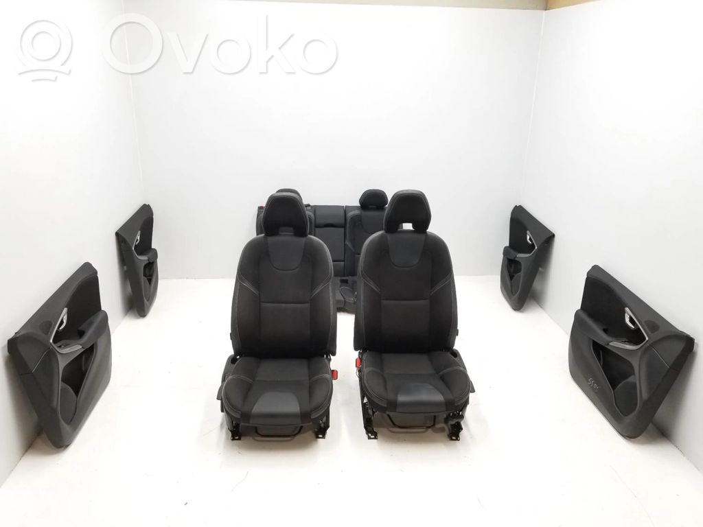 Volvo V40 Sēdekļu komplekts 