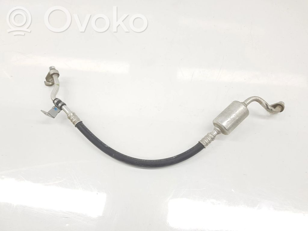 Nissan e-NV200 Ilmastointilaitteen putki (A/C) 