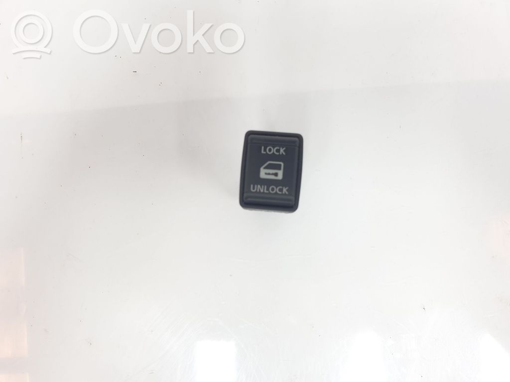 Nissan NV200 Other switches/knobs/shifts 