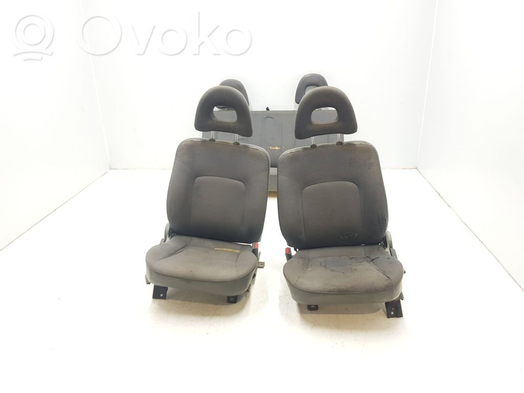 Mitsubishi L200 Kit siège 