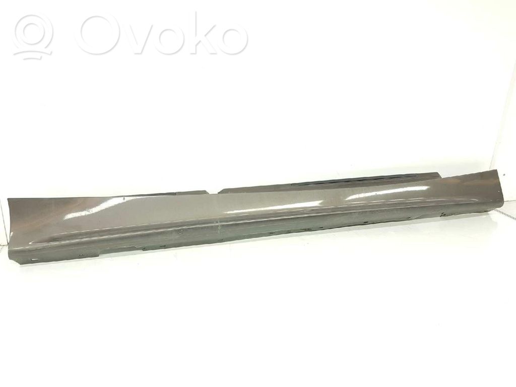 BMW 1 E82 E88 Sill 