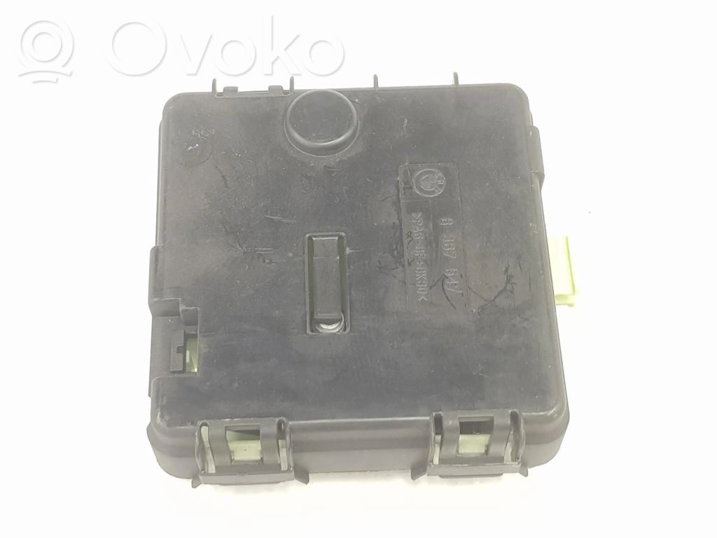 BMW 3 E90 E91 Fuse module 