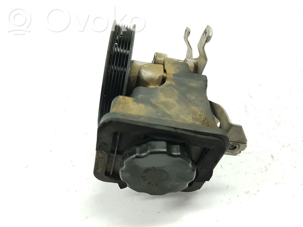 BMW 3 E90 E91 Power steering pump 