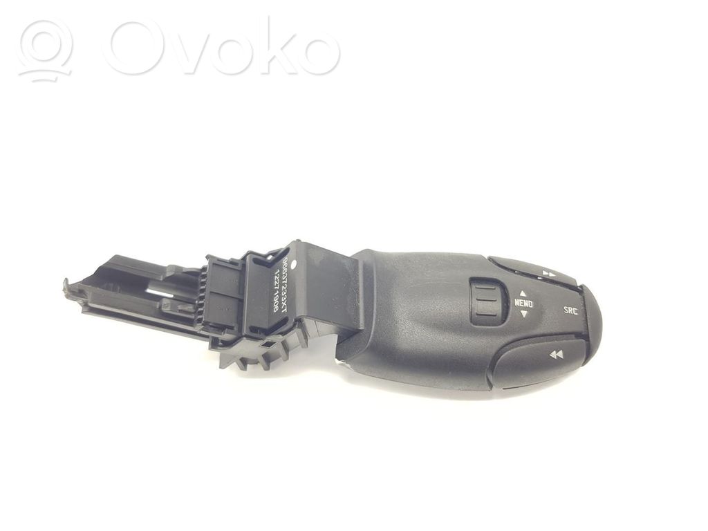 Peugeot 3008 I Boutons / interrupteurs volant 