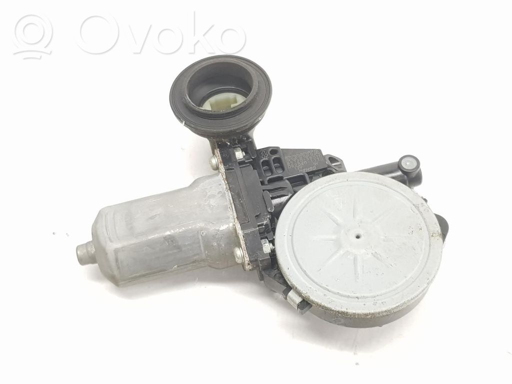 Toyota Land Cruiser (J120) Motorino alzacristalli della portiera posteriore