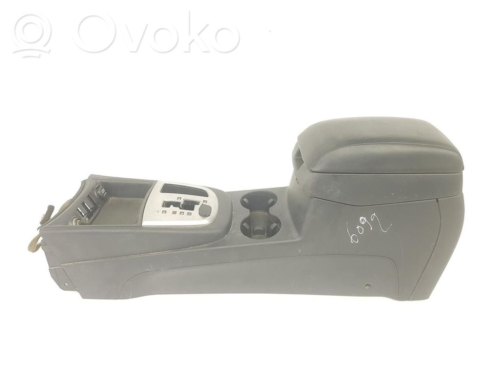 Hyundai Santa Fe Armrest