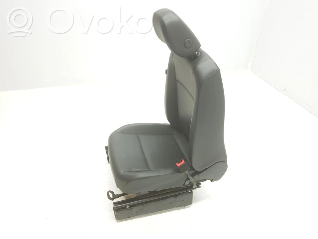 Volkswagen Caddy Front passenger seat 