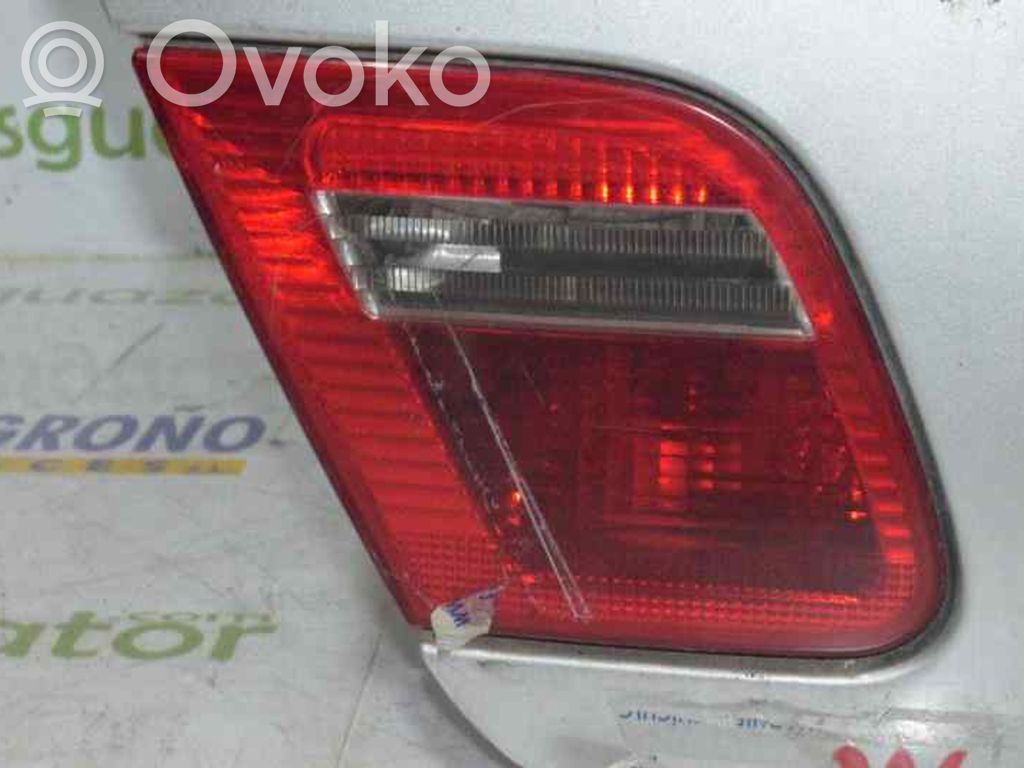 BMW 3 E36 Aizmugurējais lukturis virsbūvē 