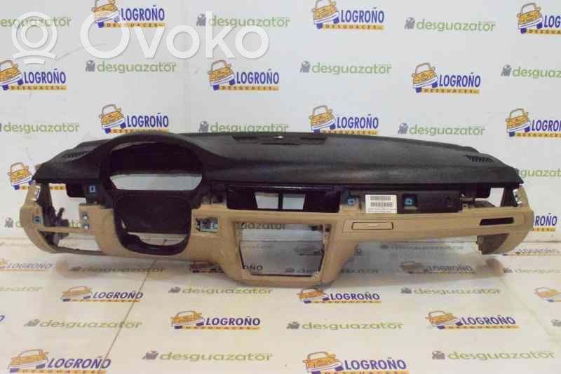 BMW 3 E90 E91 Panelė 