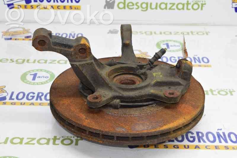 Renault Espace IV Mangueta de dirección de rueda delantera