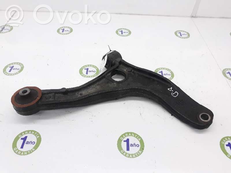 Nissan NV400 Front lower control arm/wishbone 