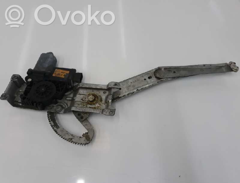 Opel Corsa B Elektryczny podnośnik szyby drzwi przednich 