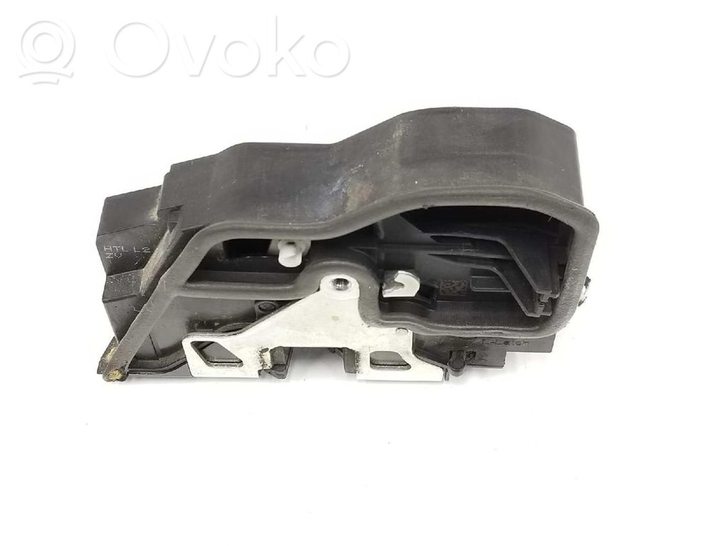 BMW 1 F20 F21 Încuietoare ușă spate 
