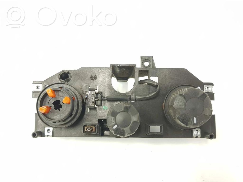 Iveco Daily 4th gen Climate control unit 