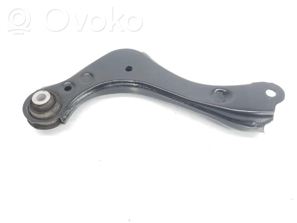 Toyota RAV 4 (XA40) Braccio di controllo sospensione posteriore 
