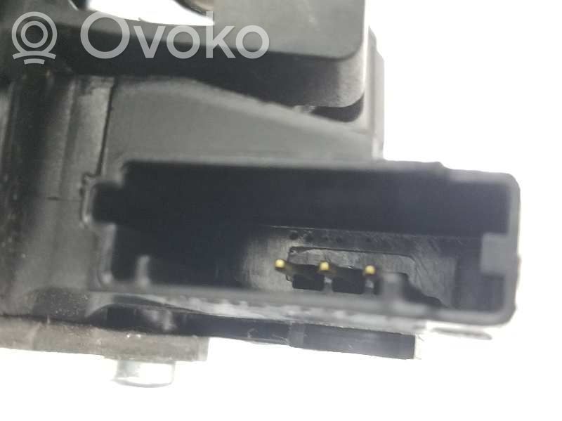 Opel Astra J Încuietoare portbagaj 