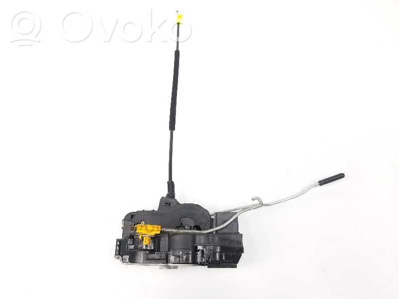 Opel Astra J Cerradura de puerta trasera 
