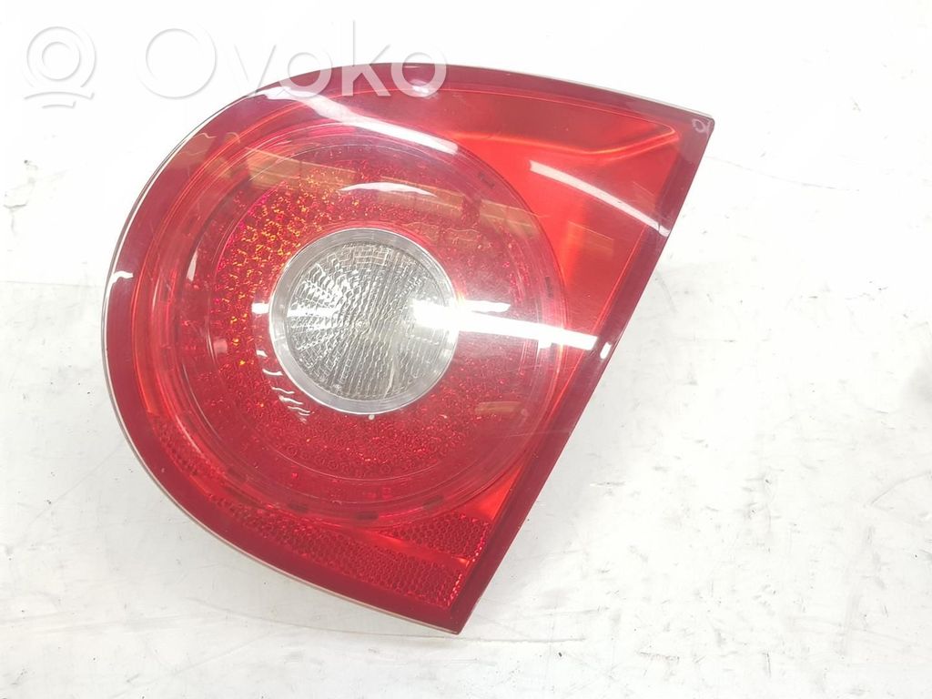 Volkswagen Golf V Luci posteriori del portellone del bagagliaio