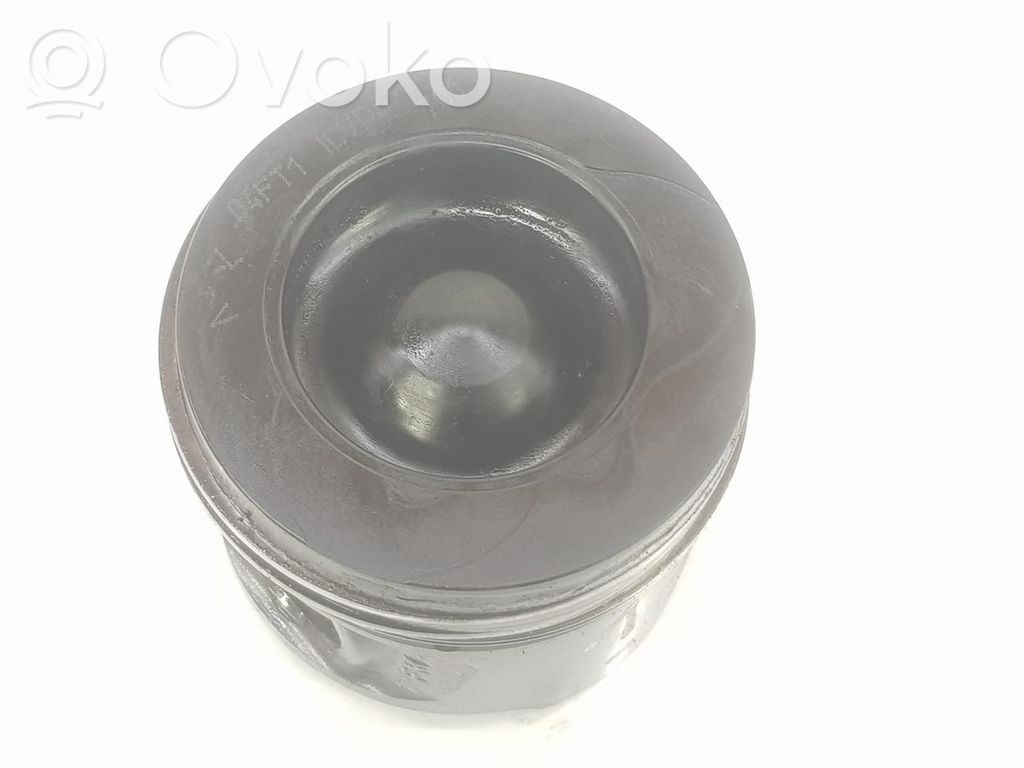 Nissan Qashqai Piston 