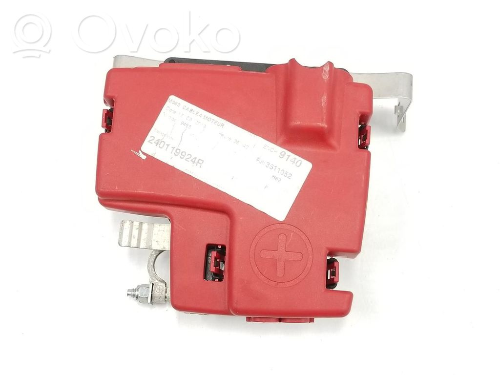 Módulo de fusible   240119924R,240119924R