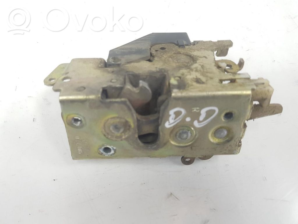Mercedes-Benz Sprinter W901 W902 W903 W904 Serratura portiera anteriore 