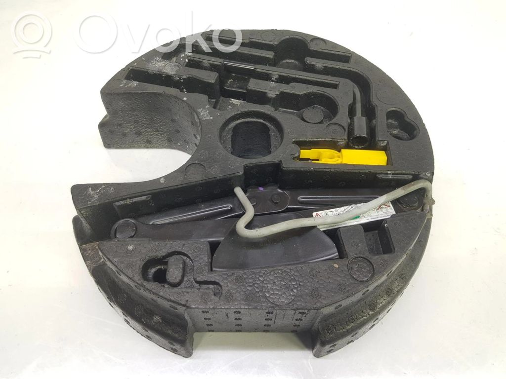 Peugeot 508 Lift Jack 