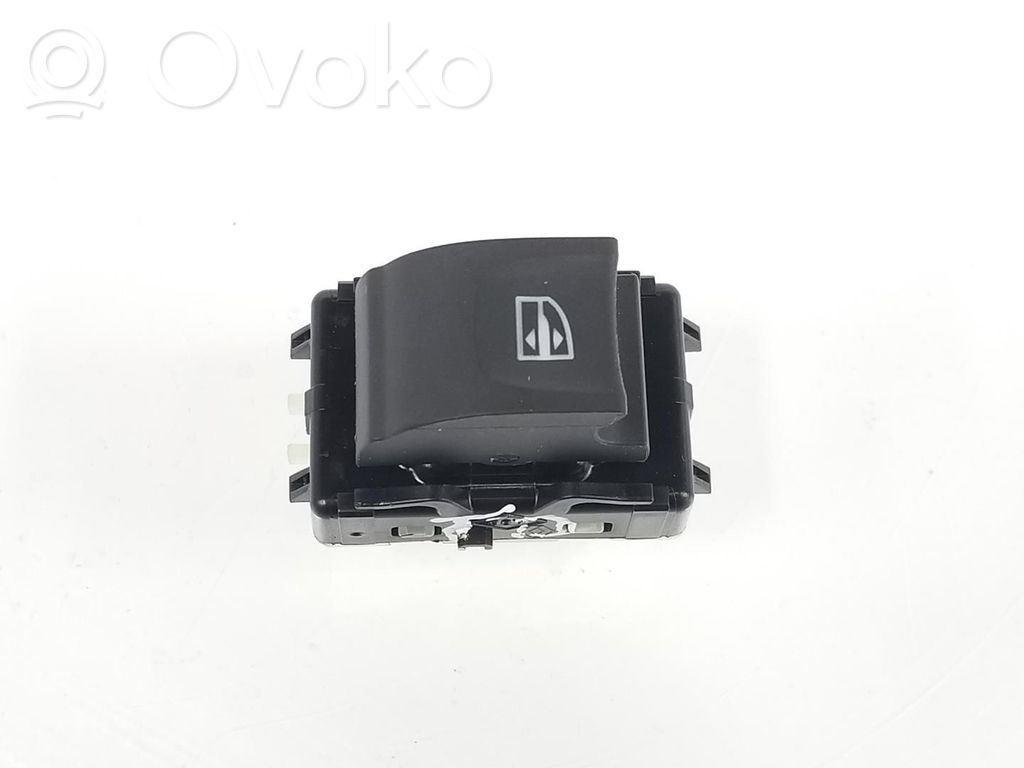 Dacia Dokker Przyciski szyb 