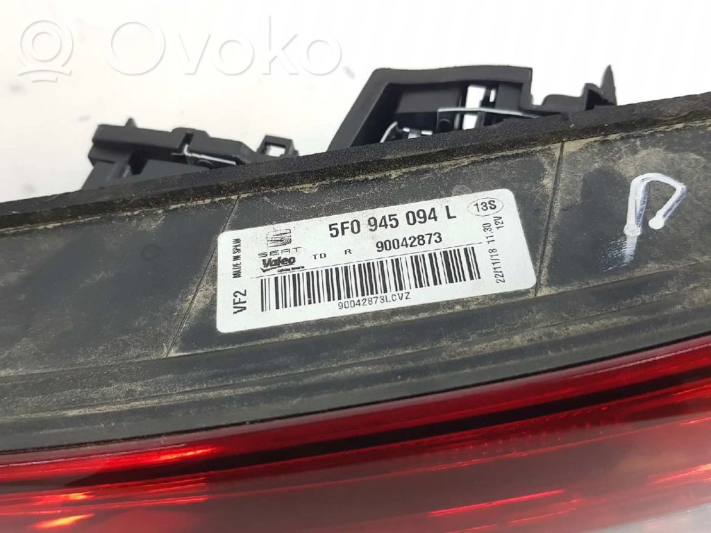 Seat Leon IV Lampă spate în capacul portbagajului 