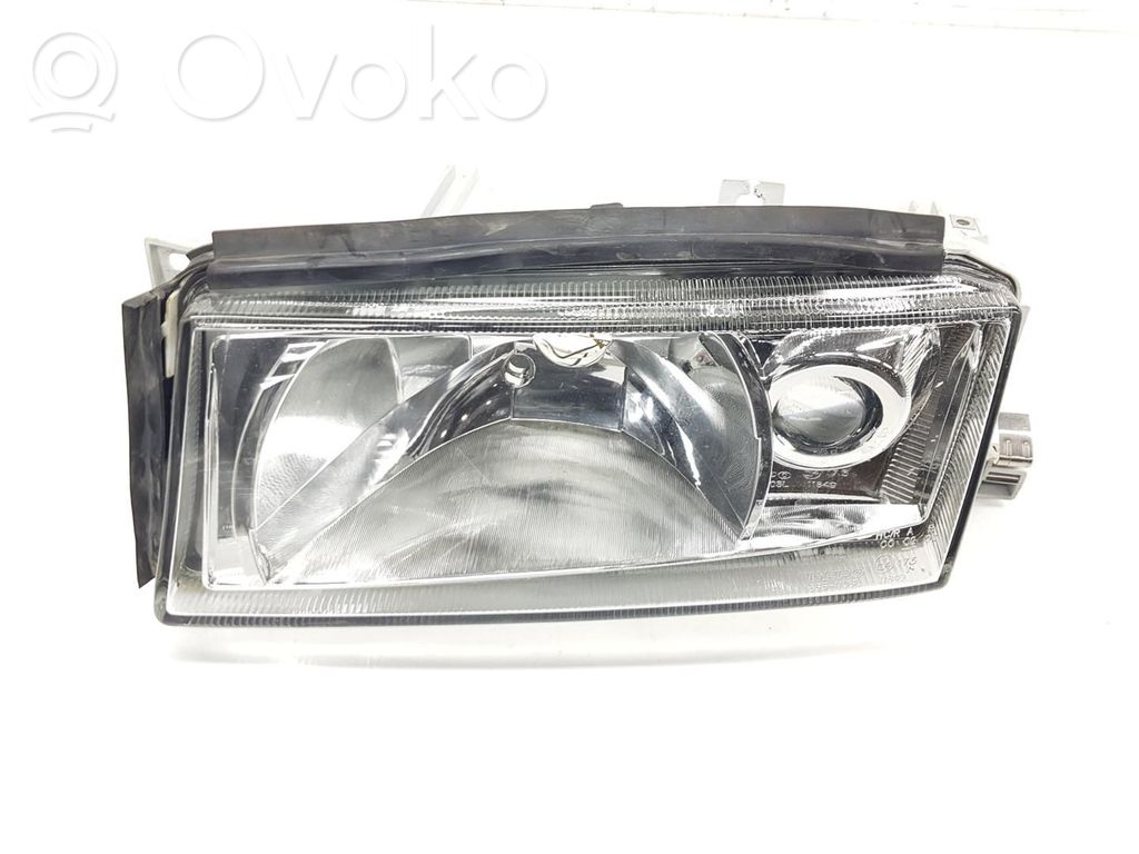 Skoda Octavia Mk2 (1Z) Phare frontale