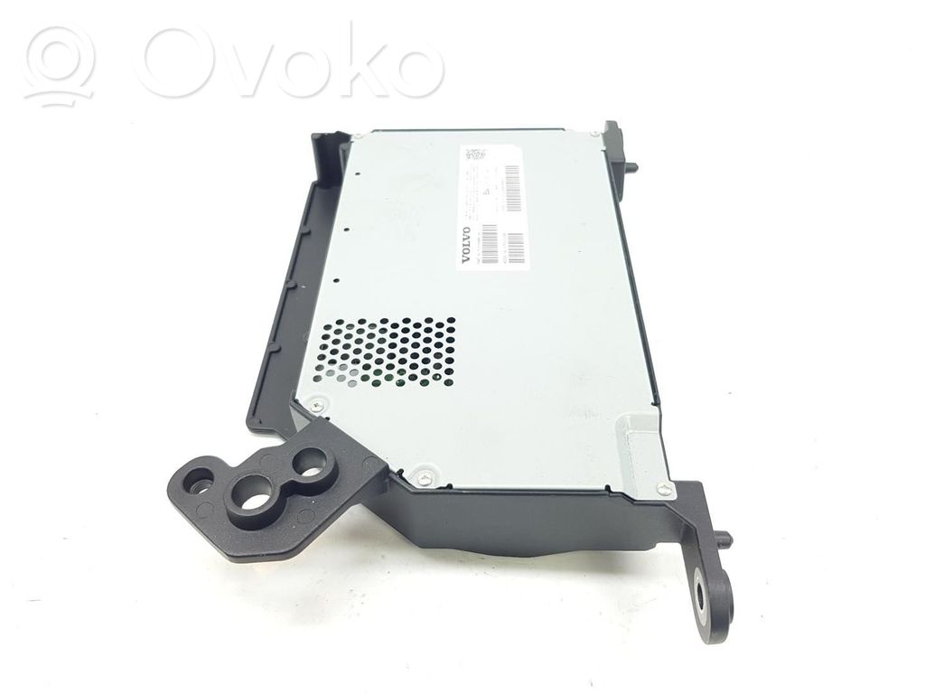 Volvo V60 Garso stiprintuvas 