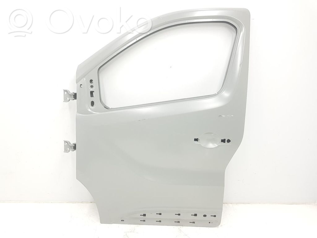 Renault Trafic III (X82) Puerta delantera 