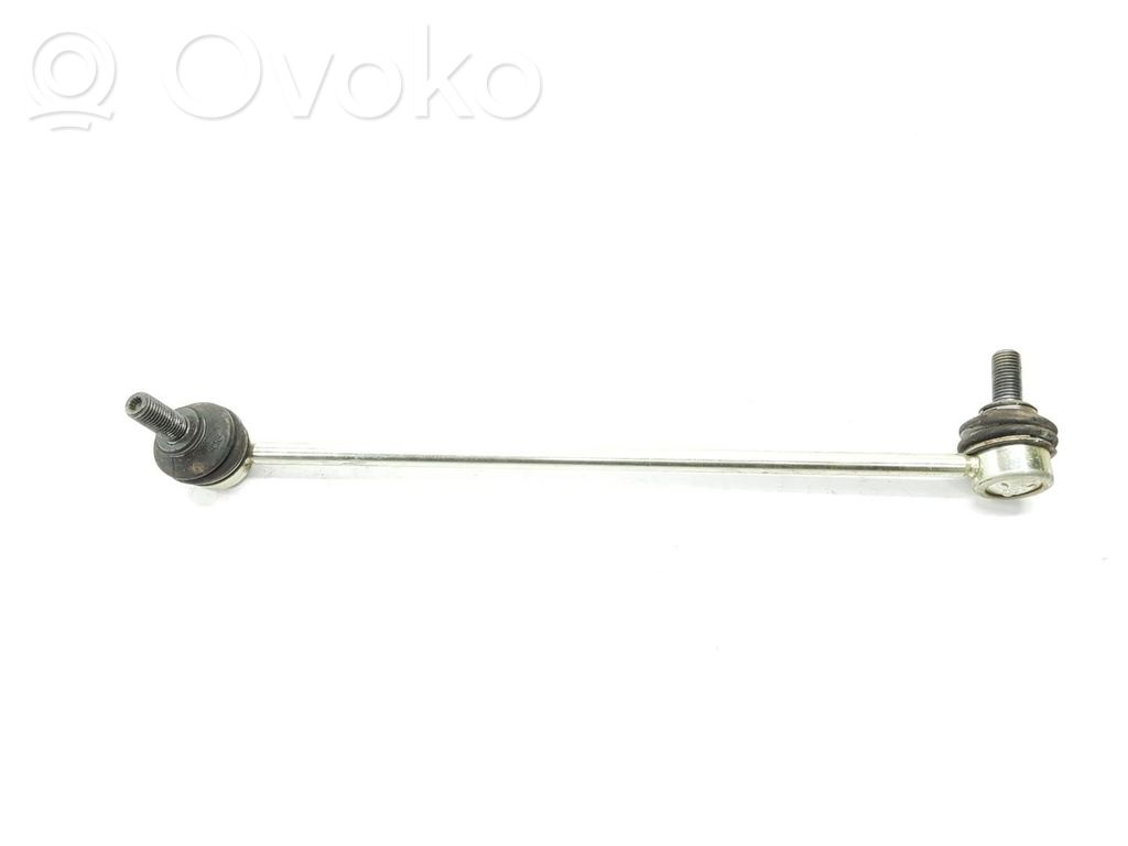 Volkswagen PASSAT B8 Triangle bras de suspension inférieur avant 