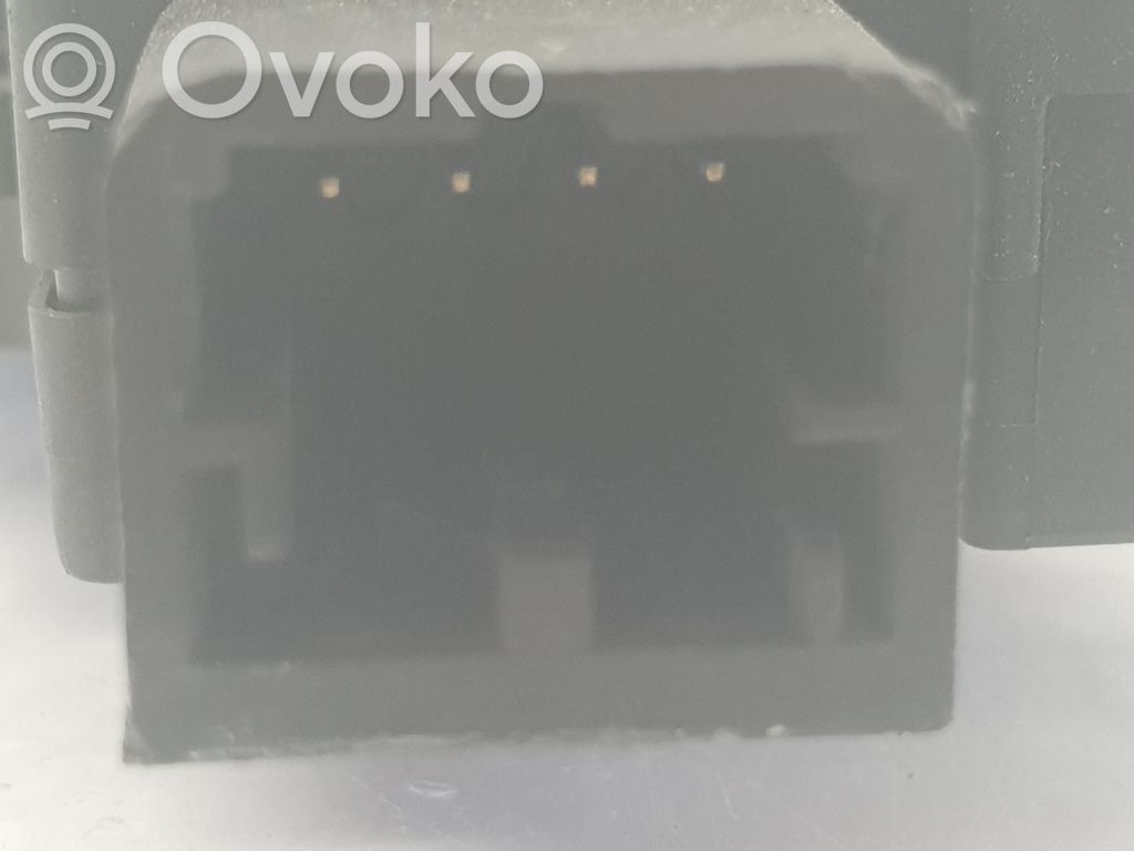 Mercedes-Benz C W205 Motor/actuator clapetă aer 