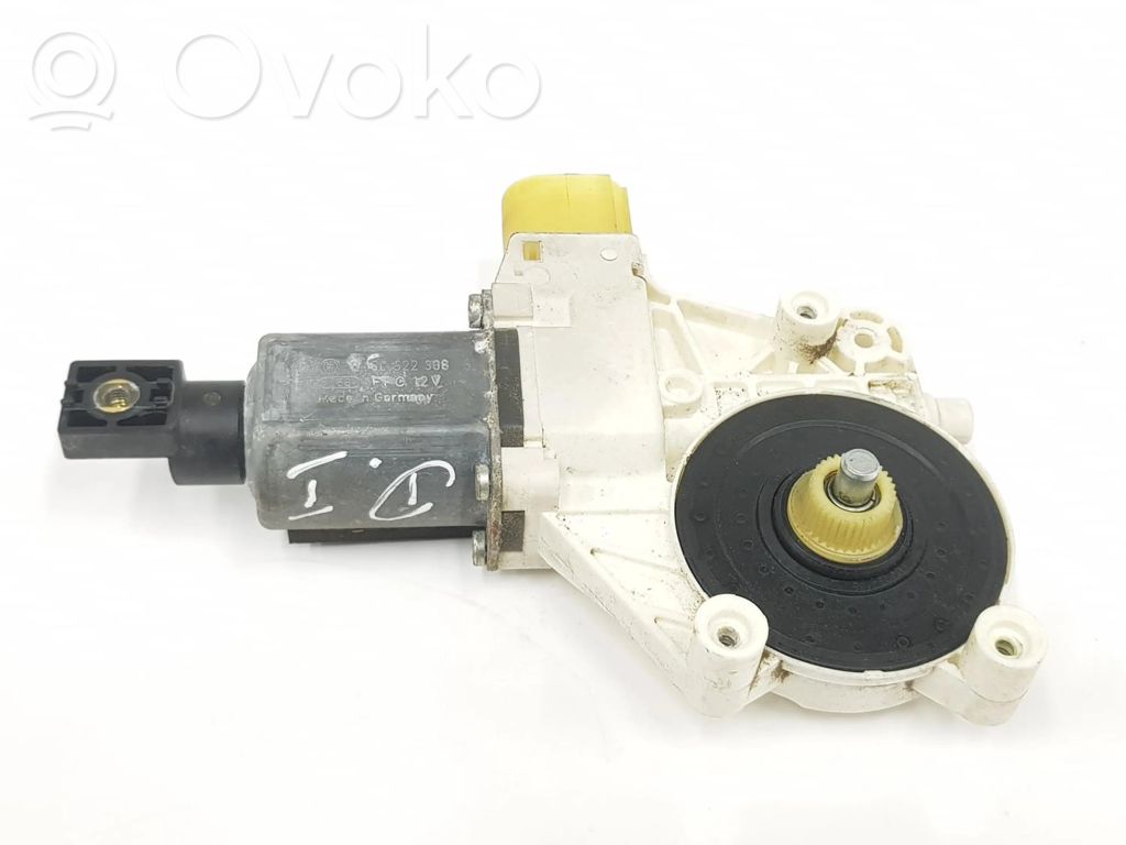 BMW 3 E92 E93 Front door window regulator motor 