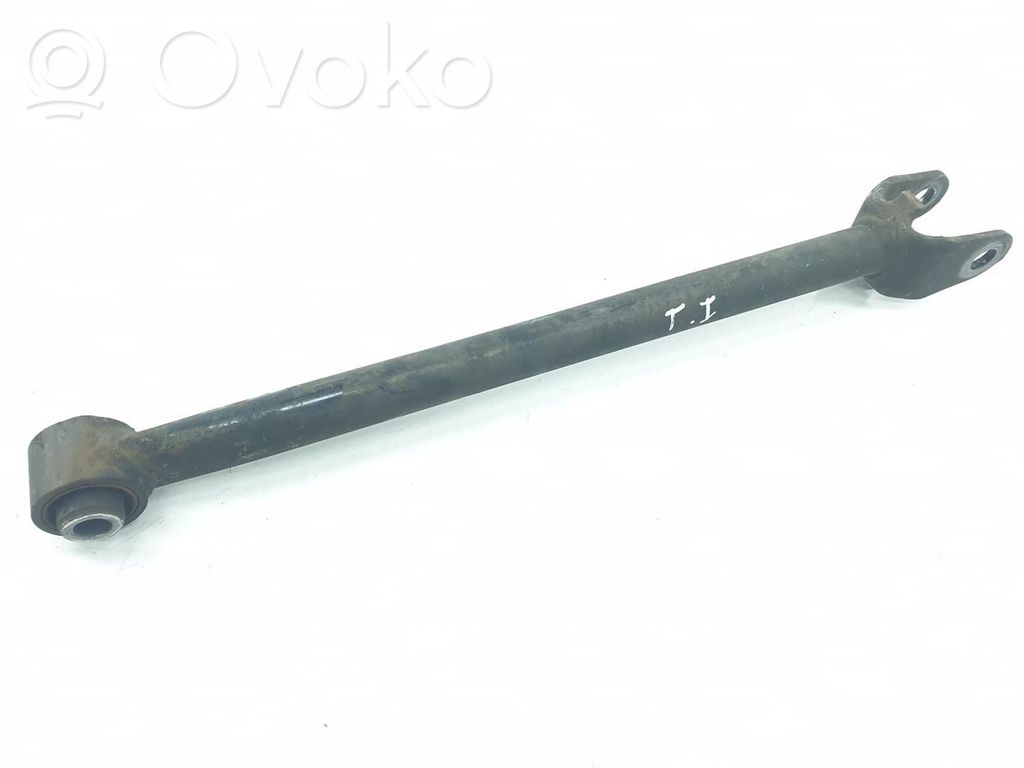 Infiniti Q50 Braccio di controllo sospensione posteriore superiore/braccio oscillante