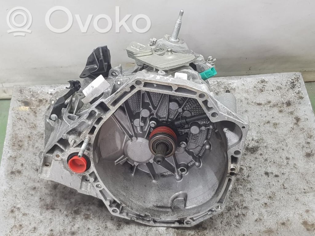Dacia Dokker Scatola del cambio manuale a 5 velocità 