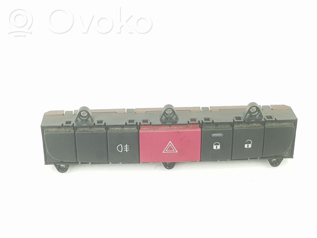 Fiat Ducato Botón interruptor de luz de peligro 