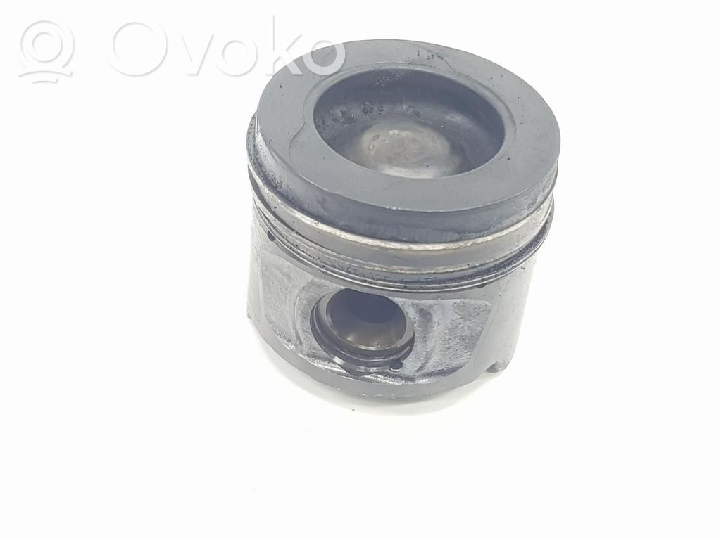 Dacia Dokker Piston 