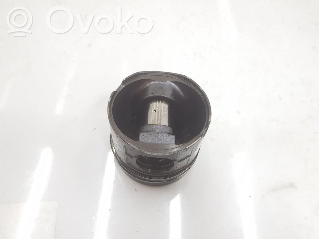 Piston   2247502,2247502