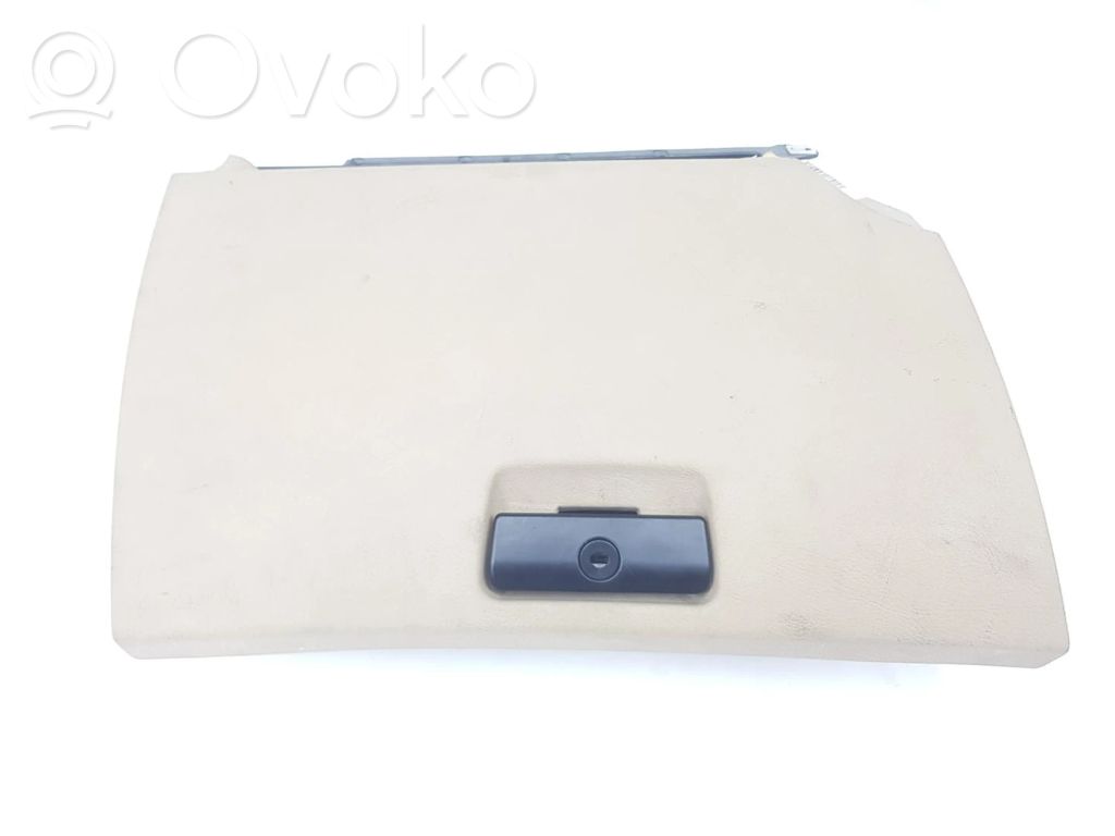BMW X5 E53 Glove box 