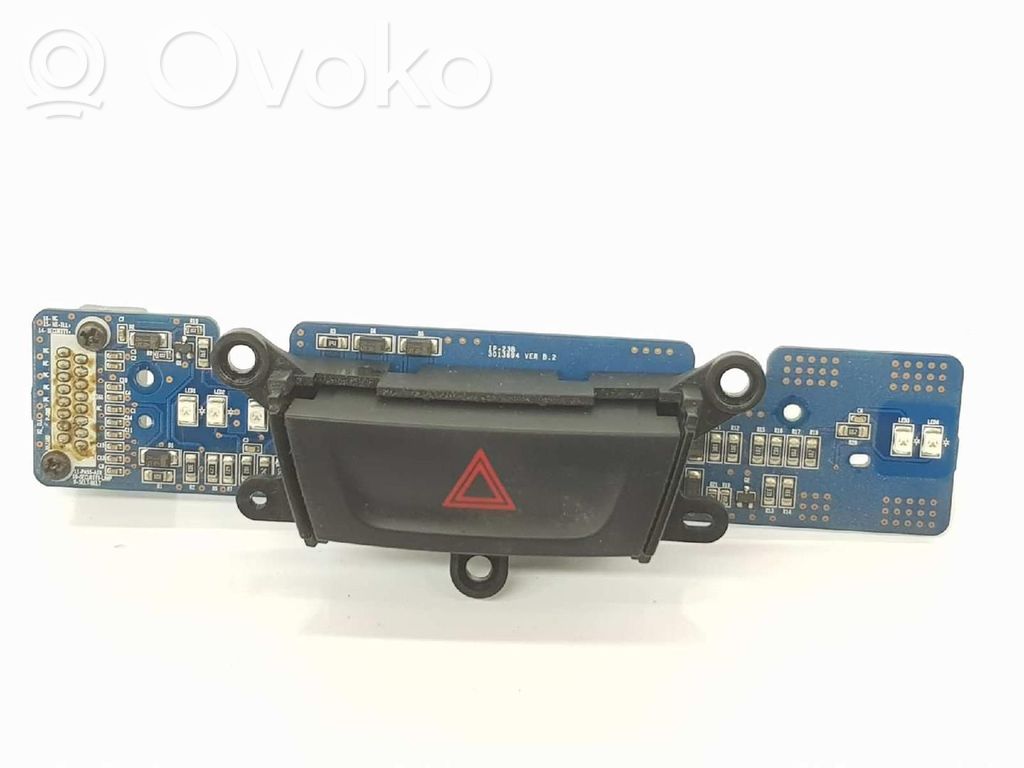 Mitsubishi ASX Hazard light switch 