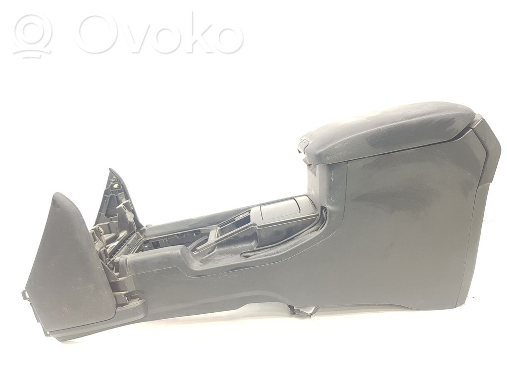 Toyota Land Cruiser (J150) Reposabrazos