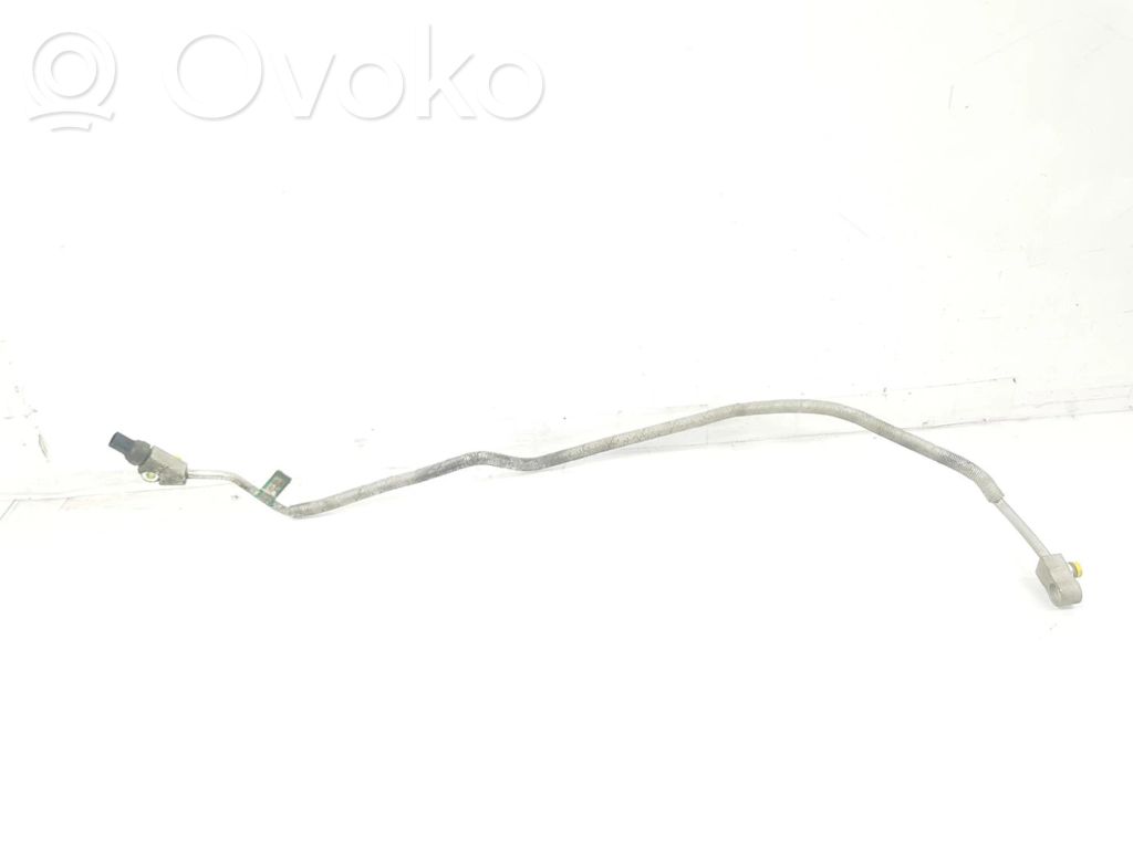 BMW X3 E83 Ilmastointilaitteen putki (A/C) 