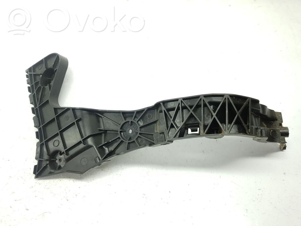Audi Q3 F3 Suport montare bară spate 