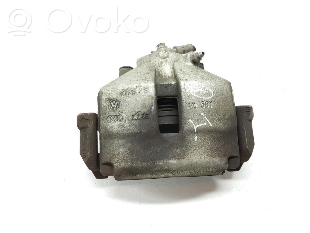 Skoda Rapid (NH) Zacisk hamulcowy przedni 