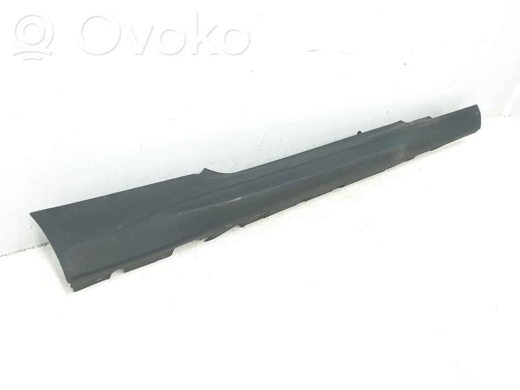 BMW 3 E92 E93 Slenksčio dalis 