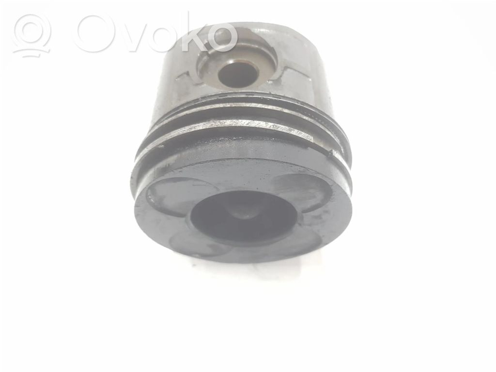 Piston   2247502,11252247502