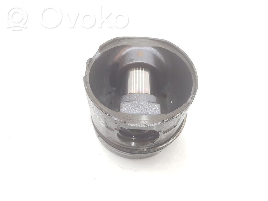 BMW 3 E46 Piston 
